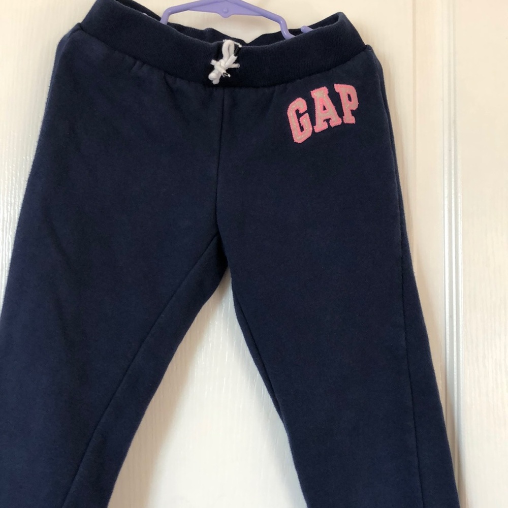 GAP sweatpants